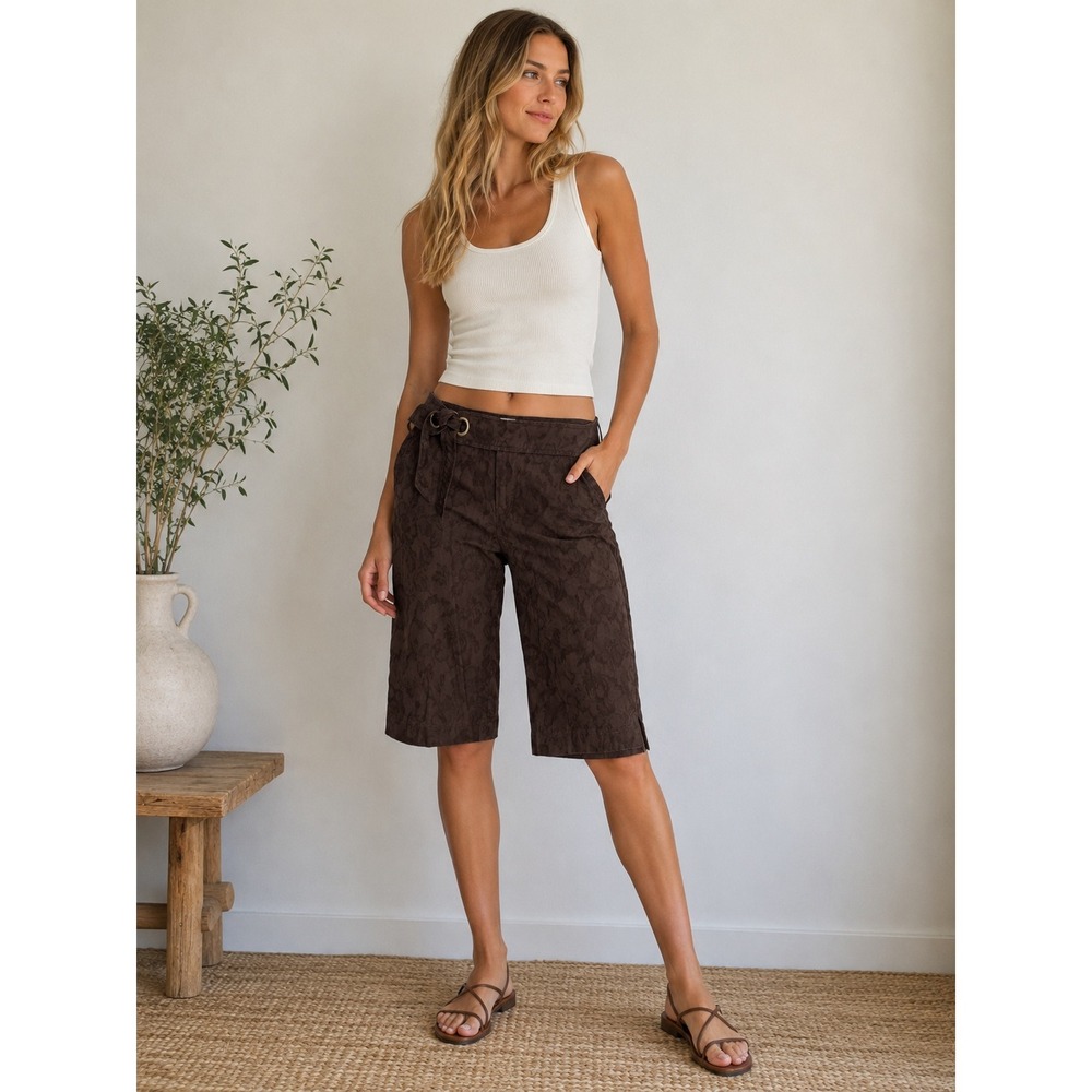 Cache Brown Floral Jacquard Bermuda Shorts Grommet Belted Size 8 Y2K Minimalist